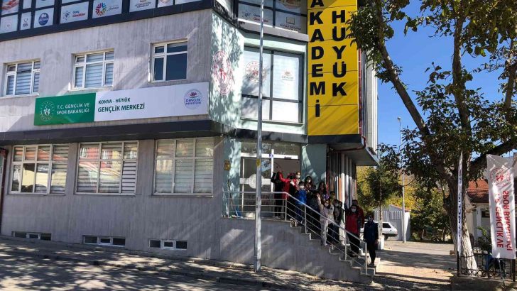 Akademi Hüyük’te kurs mesaisi başladı